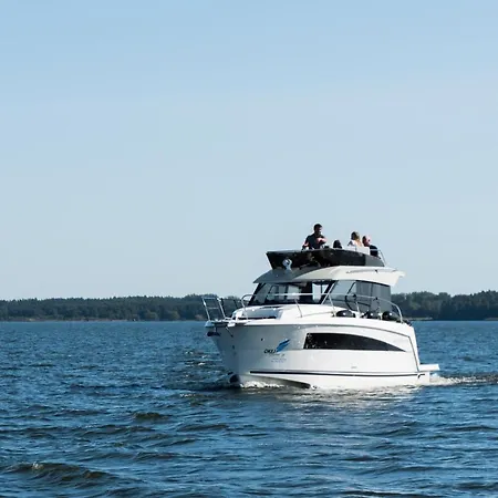 Jacht Motorowy Balt Tytan 1018 Fly